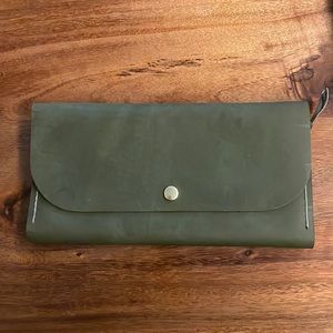 Teddi Joelle/Hustle & Hide Leather Clutch/ Crossbody/Wallet